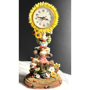 Table Clock Cow & Sunflower Resin Figurine – Vintage Farmhouse Kitchen Decor